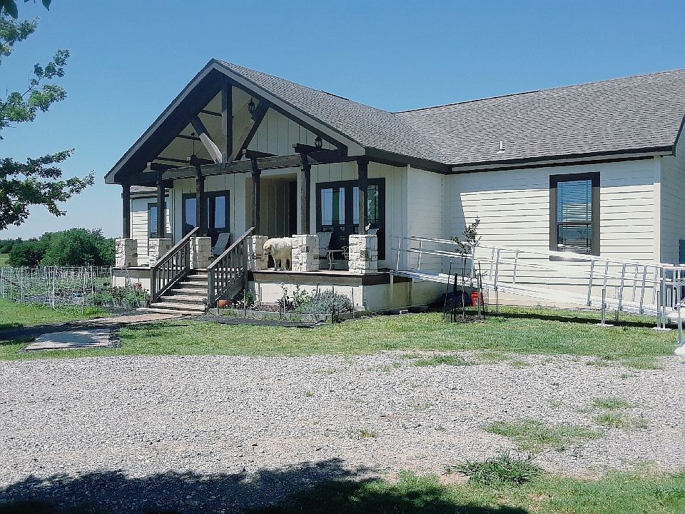 Main 3 bd 3 bath home