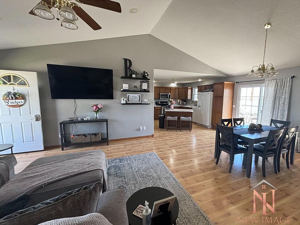 1203 Smith Ave, Lakin, KS 67860 Zillow