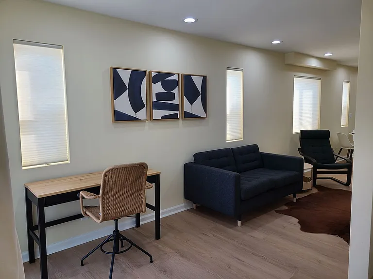 3043 Oliphant St — Photo 36