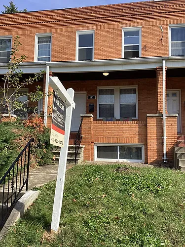 303 Folcroft St Photo 1