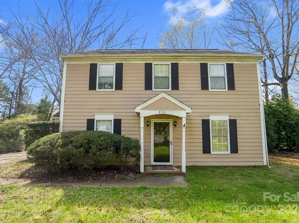 8501 Golf Ridge Dr, Charlotte, NC 28277