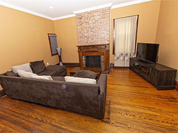 5th image of 33 Fargo Ave