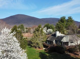 397 Rodes Valley Dr, Nellysford, VA 22958