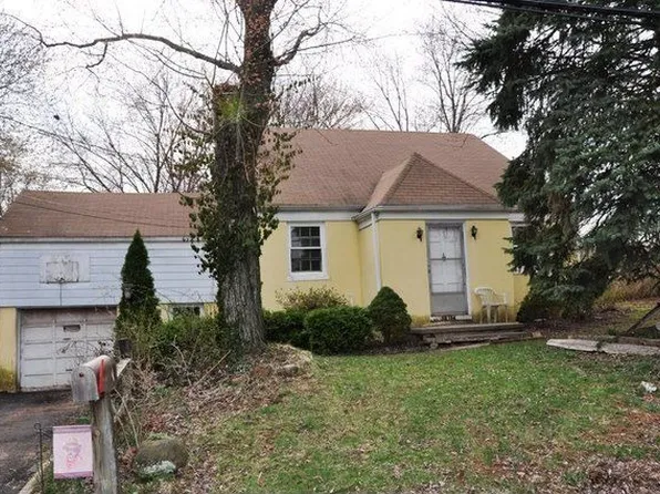 5 Wilshire Rd, Warren, NJ 07059