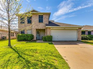 6005 Bronze River Rd, Fort Worth, TX 76179