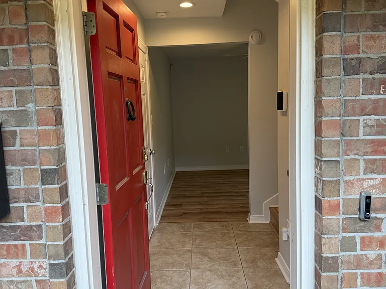 442 Maple St #1 — Photo 4