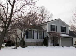 39 Benedict Dr, Rochester, NY 14624