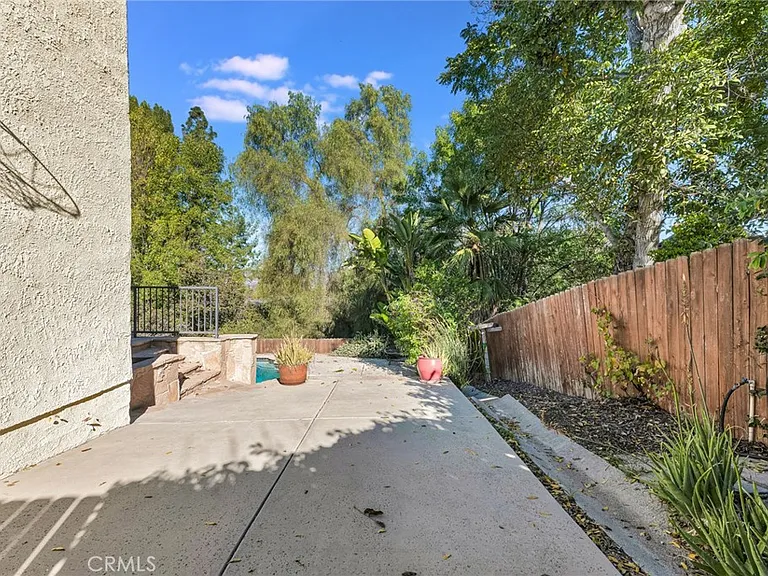 22781 Macfarlane Dr — Photo 41
