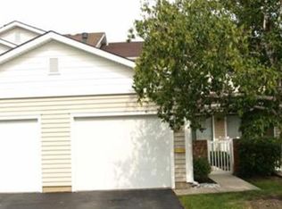 634 Surfside Point, Schaumburg, IL 60194