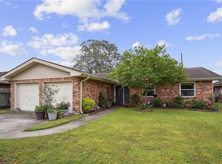 2211 N Friendship Dr, Harvey, LA 70058