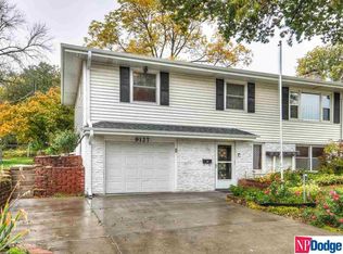 9127 Tomahawk Blvd, Omaha, NE 68134