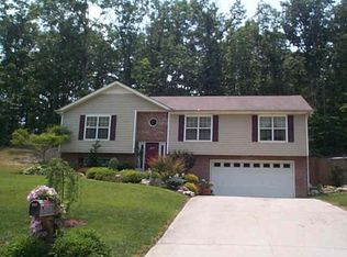 6742 Flagstone Dr, Ooltewah, TN 37363