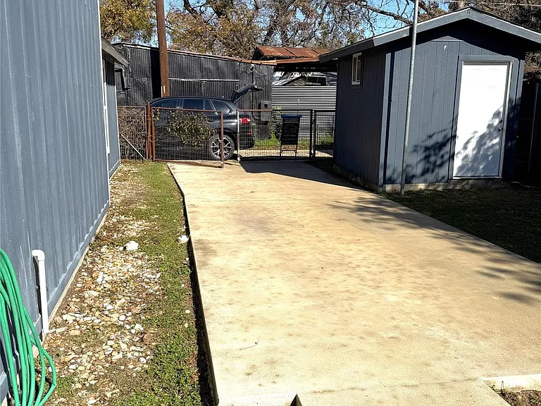 1804 Garden St #B — Photo 3