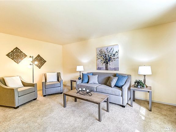 4th image of 8823 Venn Ave SE