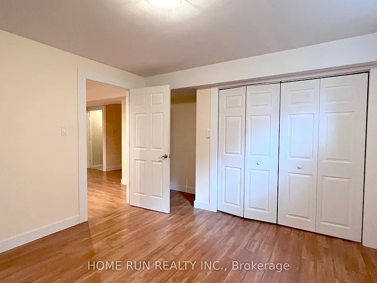 302 Wisteria Cres — Photo 15