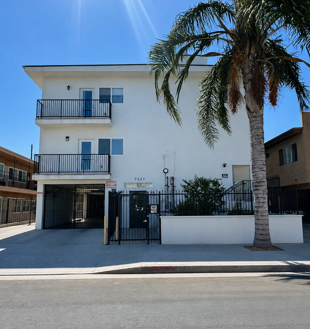 2 bed, 1100 sqft, $2,450 — Photo 1