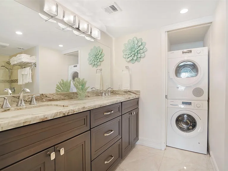 3430 Galt Ocean Dr #304 — Photo 13