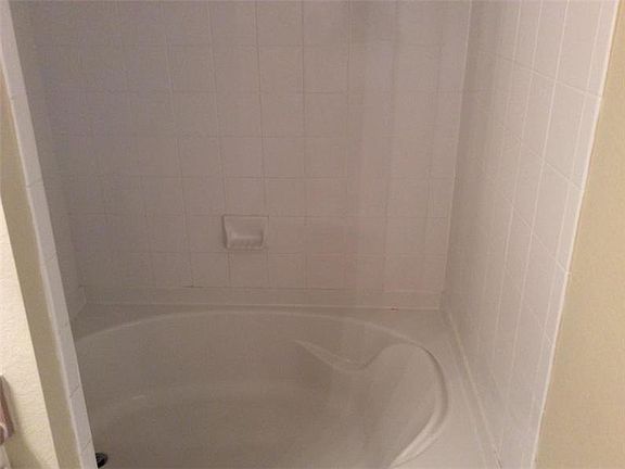 4th image of 191 SW Palm Dr #305