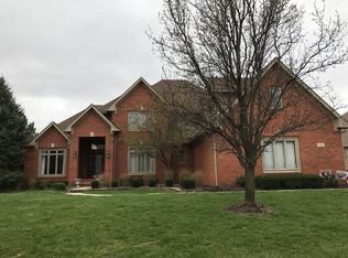 1348 Eagle Valley Dr, Greenwood, IN