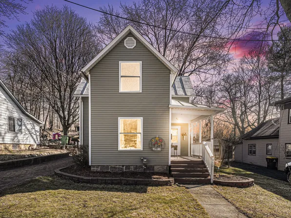 452 Harter St, Ionia, MI 48846