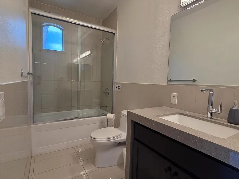 15026 N 54th Pl — Photo 12