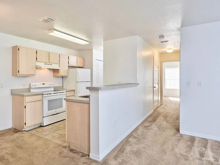 River Trace Apartments and Homes — Photo 31