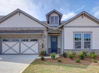 65 Oakhill Ct, Newnan, GA 30265