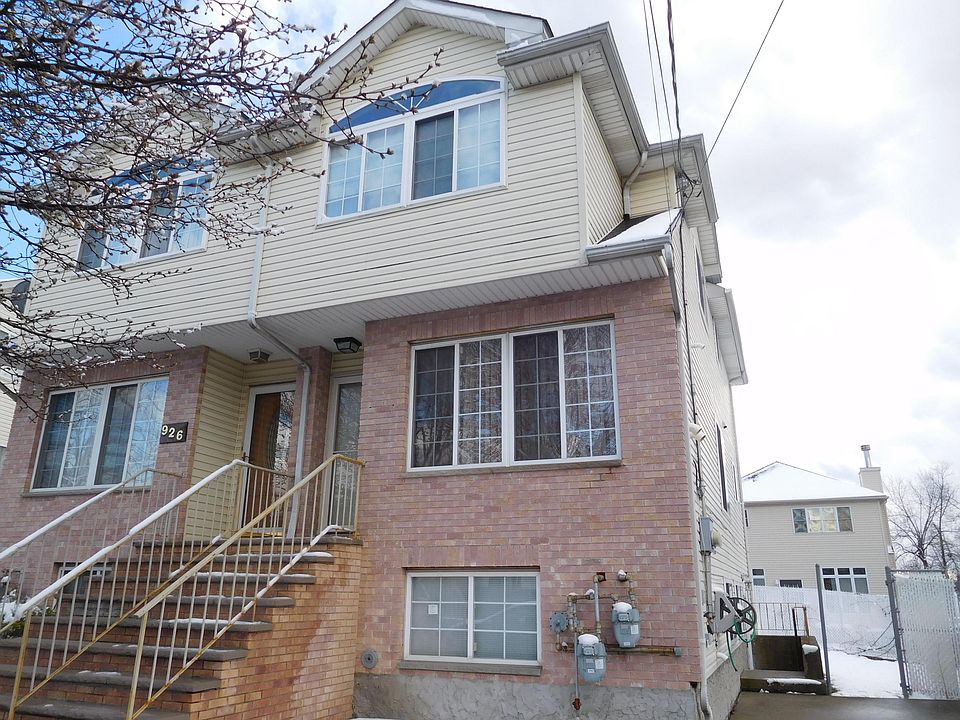 1st image of 928 Rockland Ave