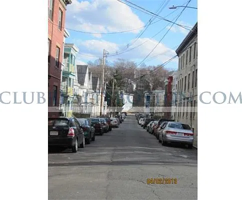 3 bed, 1.0 bath, $3,000 — Photo 4