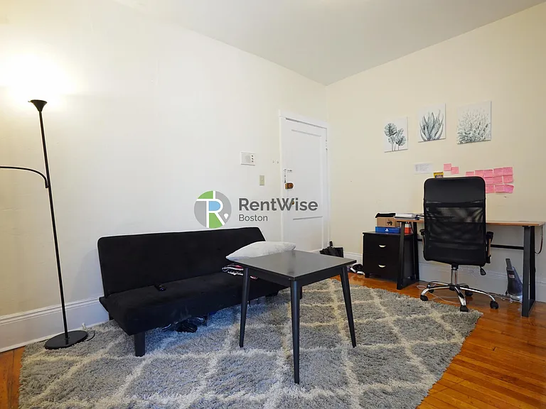 1210 Commonwealth Ave #7 — Photo 4