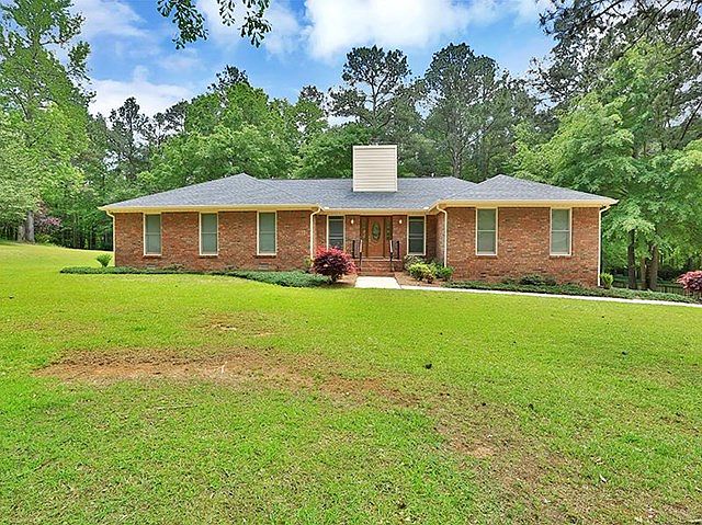 1st image of 210 Mapledale Trl