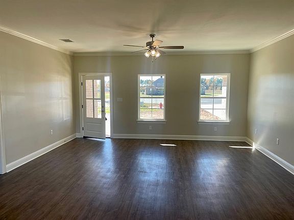 2nd image of 3524 Windwood Cir #3