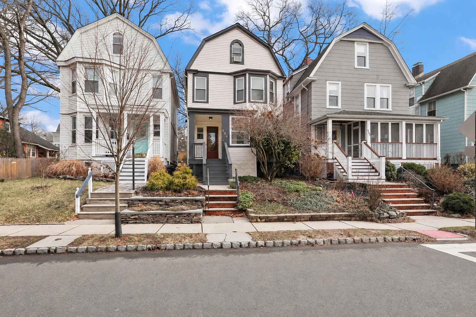4 bed, $4,950 — Photo 2