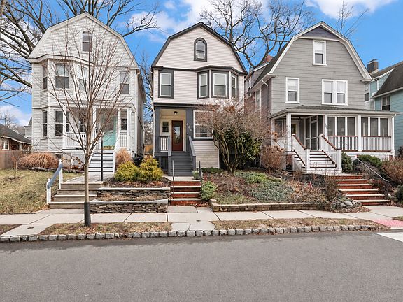 2nd image of 464 Academy St