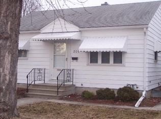 206 Park Dr, Joliet, IL 60436