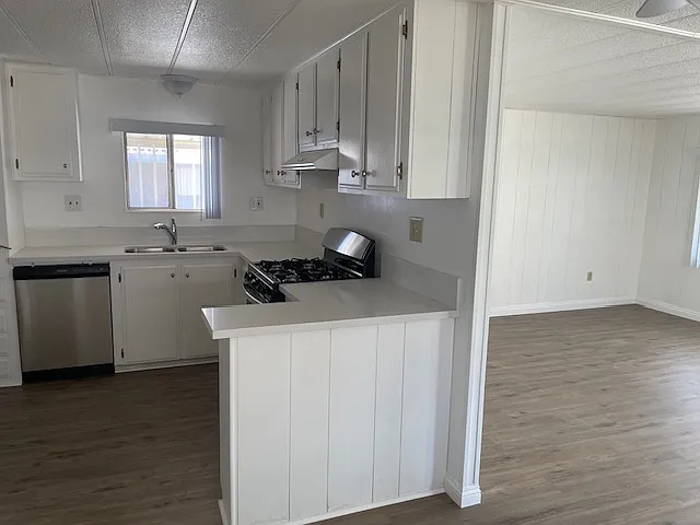 2 bed, 672 sqft, $1,500 — Photo 3
