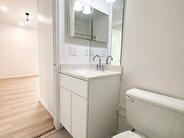 4414 Venice Dr — Photo 19