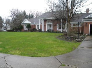 1699 E Hines Hill Rd, Hudson, OH 44236