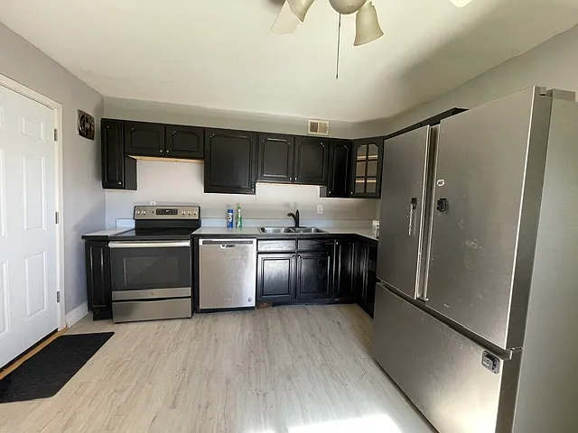 2895 Hyannis Dr — Photo 5