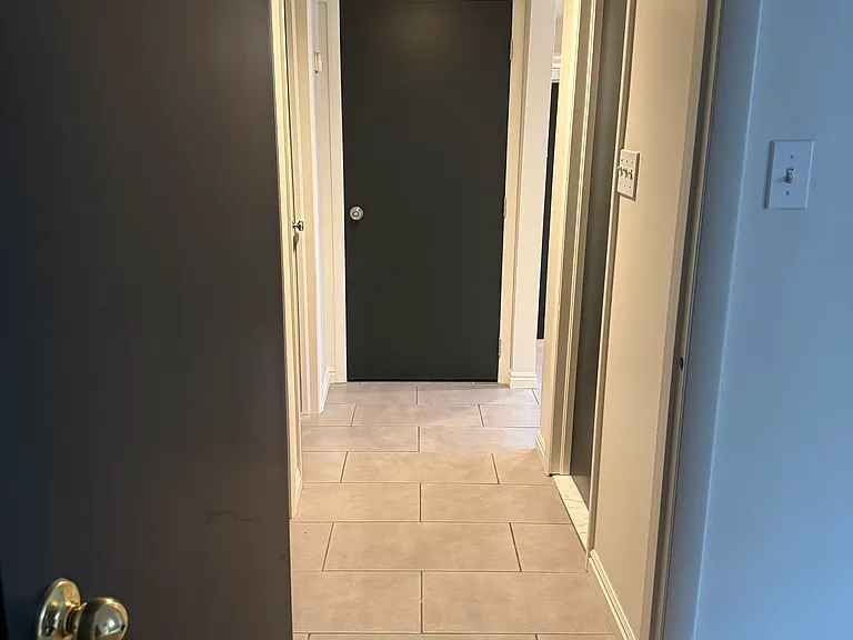 2000 S View St #3 — Photo 4