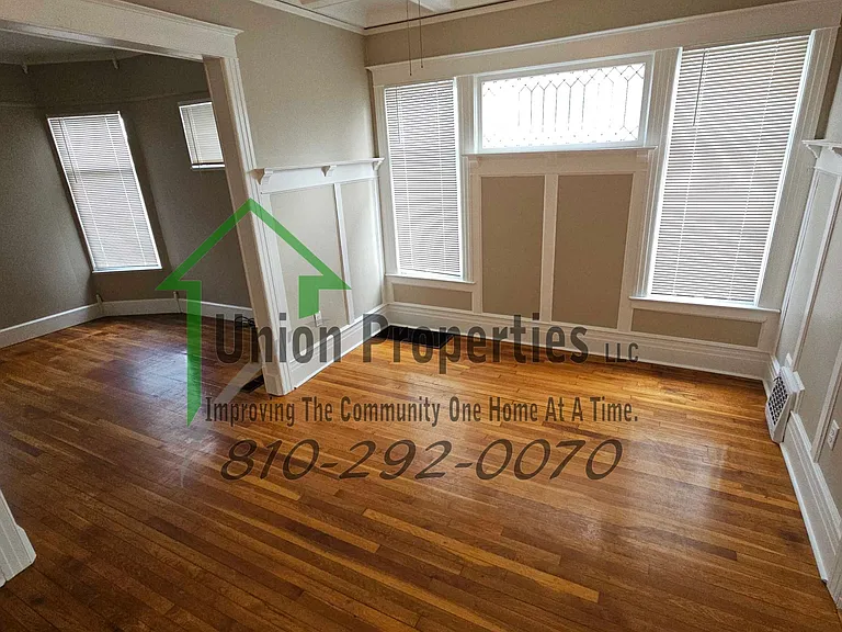 516 Glenwood Ave — Photo 5