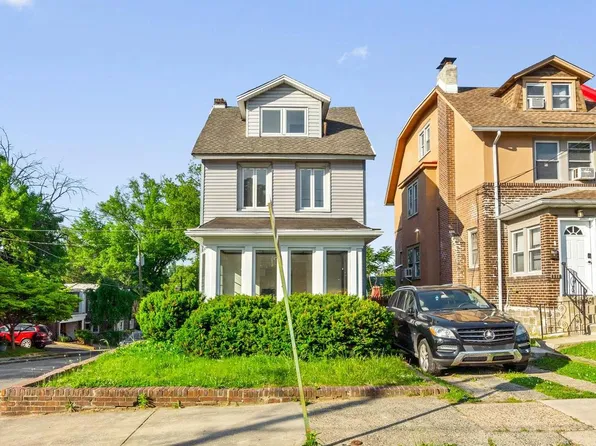 142 Bartlett Ave, Sharon Hill, PA 19079