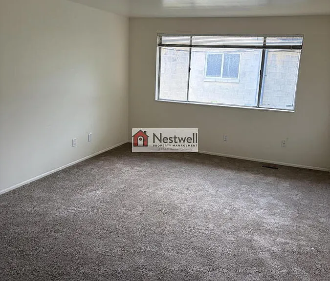 230 W Center St #14 — Photo 6