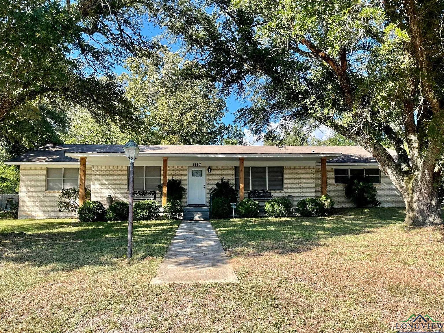 1117 Woodlawn St, Kilgore, TX 75662 MLS 20235895 Zillow