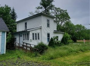 2807 Marietta Rd, Marietta, NY 13110