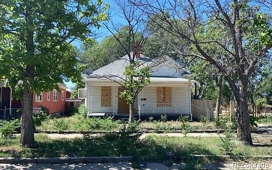 1st image of 920 W 14th Street