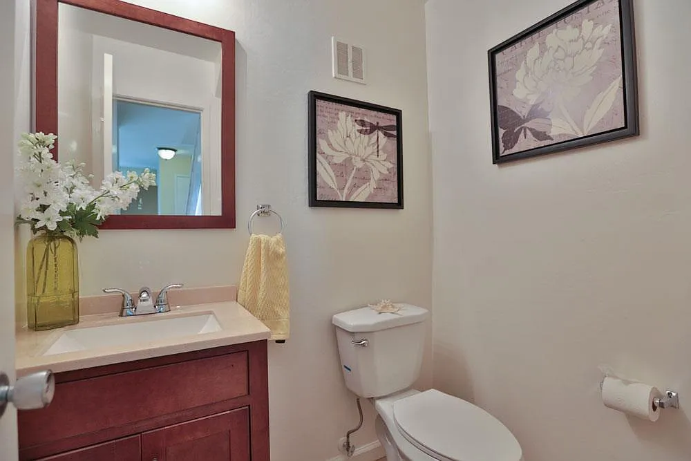 4425 Norwalk Dr — Photo 2