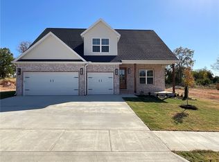 1469 Padova, Springdale, AR 72762
