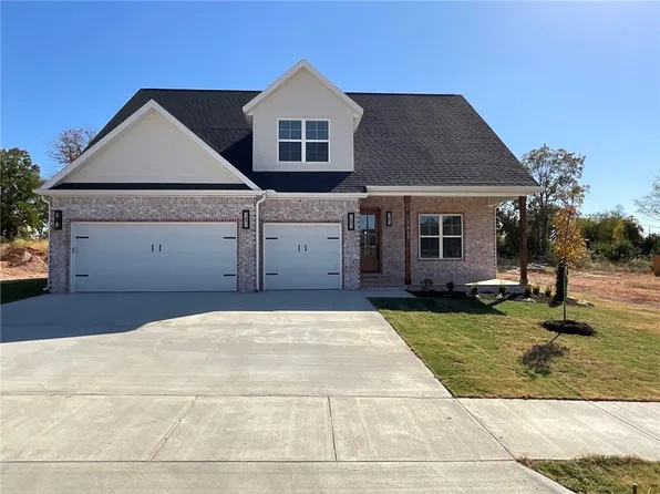 1469 Padova, Springdale, AR 72762