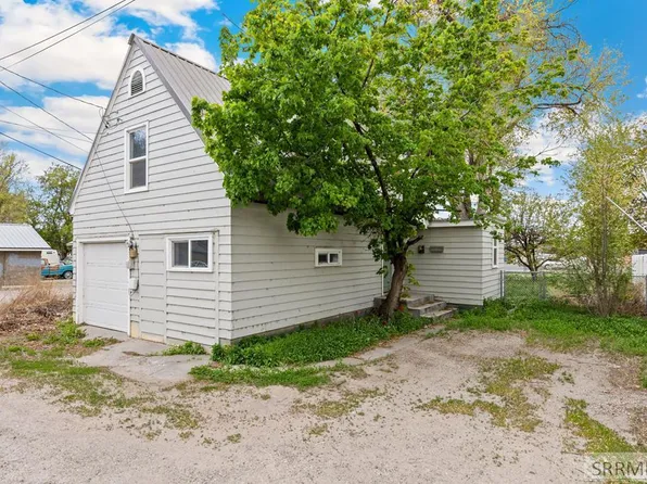 484 G St, Idaho Falls, ID 83402